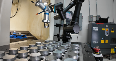 Standard Bots-pick and place